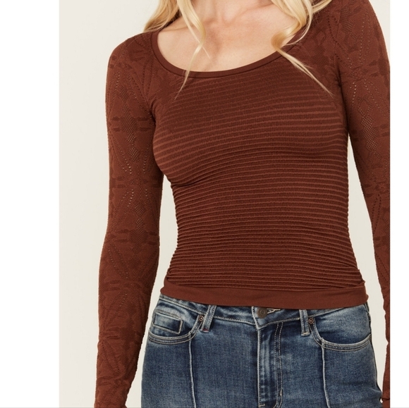 FORNIA Womens Coffee Top M/L - Picture 2 of 8